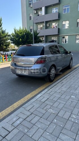 Opel Astra 2009, 270,907 km - 1.4 l - Bakı