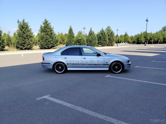 BMW 528 1998, 335,000 km - 2.8 l - Ağdaş