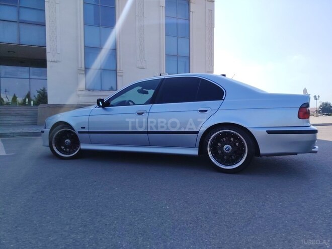 BMW 528 1998, 335,000 km - 2.8 l - Ağdaş