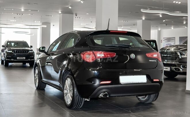 Alfa Romeo Giulietta 2017, 41,454 km - 1.4 l - Bakı