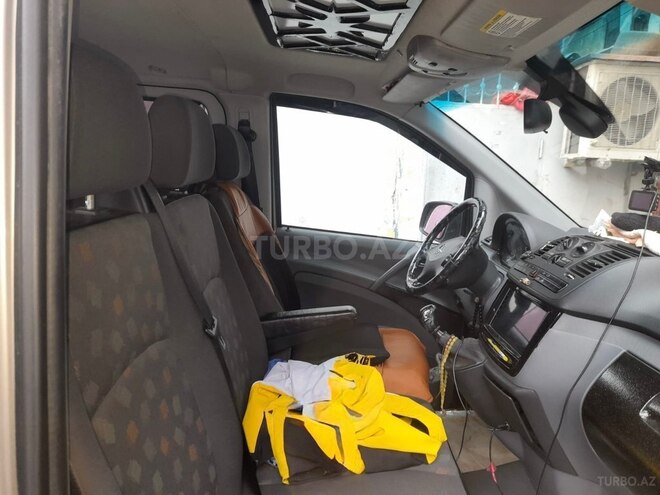 Mercedes Viano 2010, 400,000 km - 2.1 l - Bakı