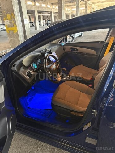 Chevrolet Cruze 2013, 261,785 km - 1.4 l - Bakı