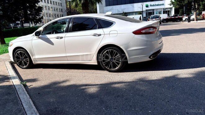 Ford Fusion (North America) 2013, 247,819 km - 2.0 l - Bakı