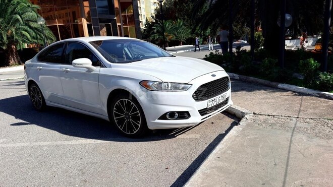 Ford Fusion (North America) 2013, 247,819 km - 2.0 l - Bakı