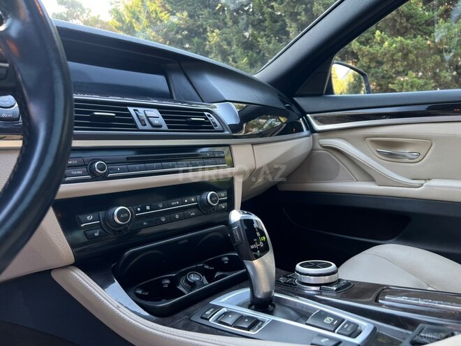 BMW 528 2012, 321,869 km - 2.0 л - Bakı