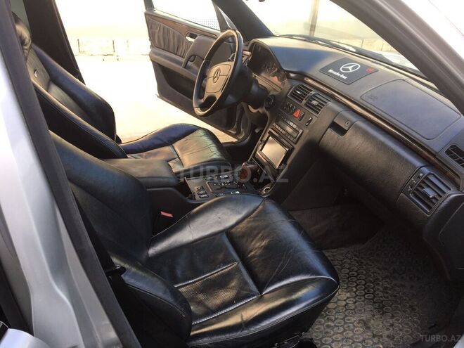 Mercedes E 280 4MATIC 1996, 425,000 km - 2.8 l - Biləsuvar