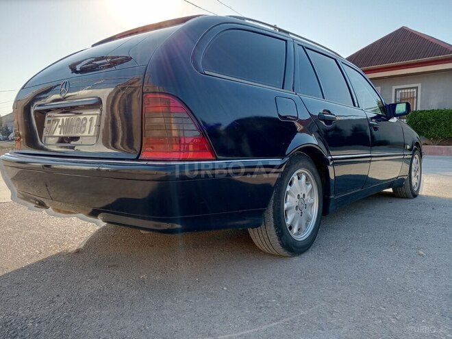 Mercedes C 220 1999, 270,000 km - 2.2 л - Bakı