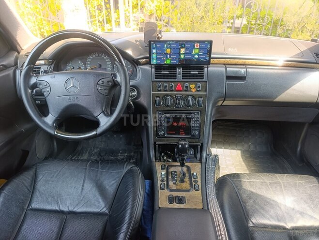Mercedes E 270 2001, 444,000 km - 2.7 l - Sumqayıt