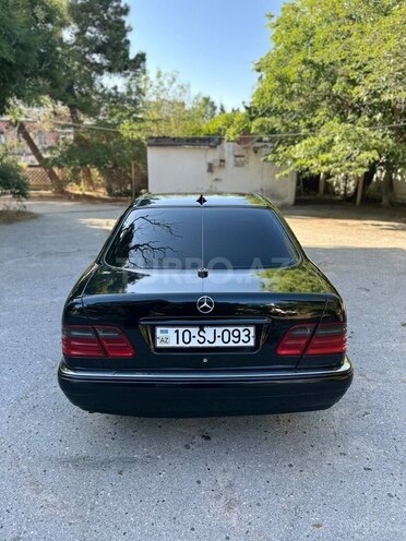 Mercedes E 240 1999, 344,200 km - 2.4 l - Bakı