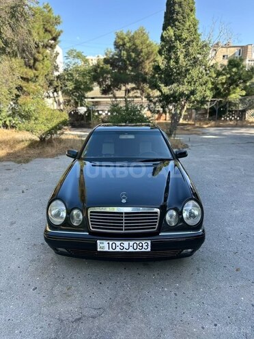 Mercedes E 240 1999, 344,200 km - 2.4 l - Bakı