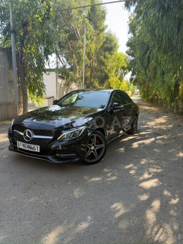 Mercedes C 220 d 2015, 147,000 km - 2.1 л - Bakı
