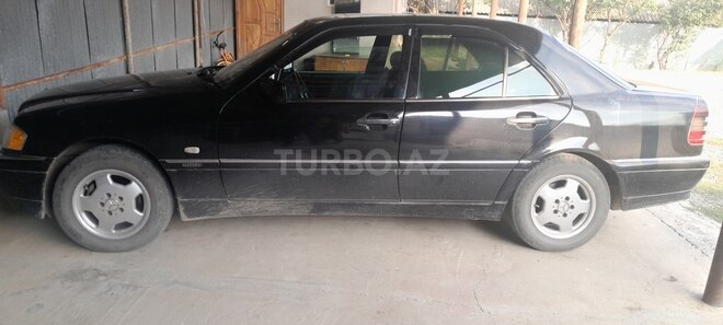 Mercedes C 220 1999, 250,000 km - 2.2 л - Masallı