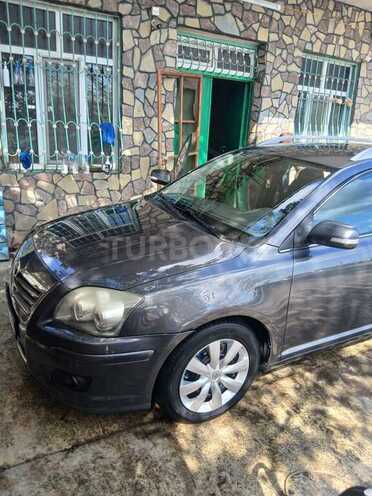 Toyota Avensis 2007, 260,000 km - 2.0 l - Yevlax