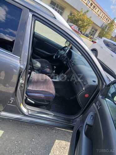 Toyota Avensis 2007, 260,000 km - 2.0 l - Yevlax