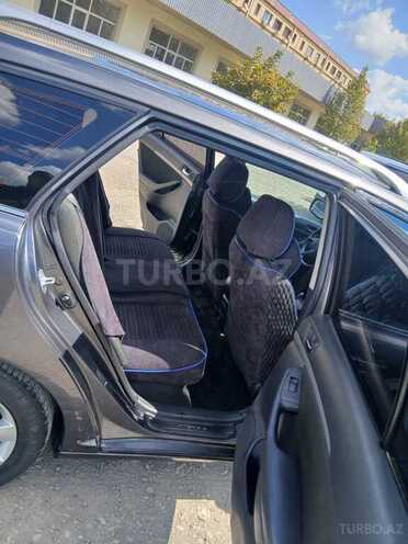 Toyota Avensis 2007, 260,000 km - 2.0 l - Yevlax
