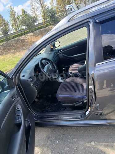 Toyota Avensis 2007, 260,000 km - 2.0 l - Yevlax