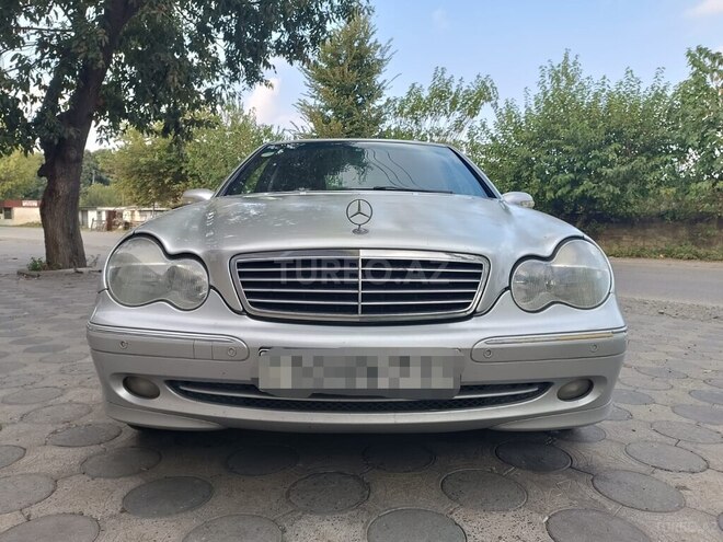 Mercedes C 240 2001, 320,000 km - 2.6 l - Masallı