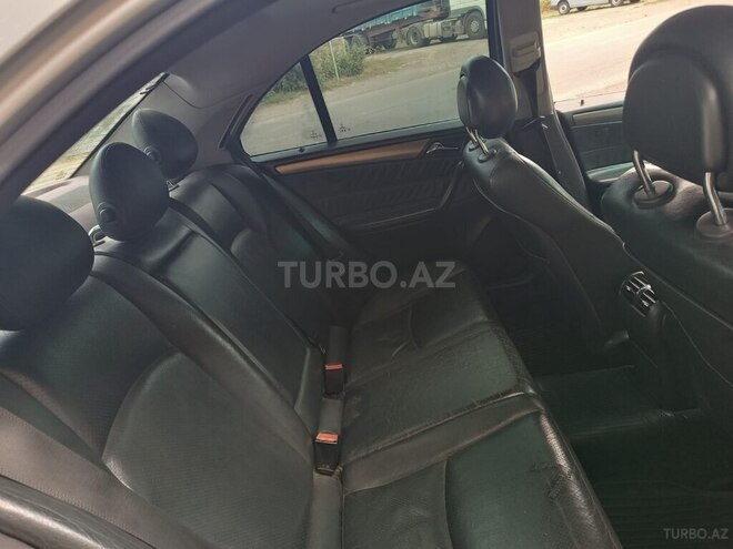 Mercedes C 240 2001, 320,000 km - 2.6 l - Masallı