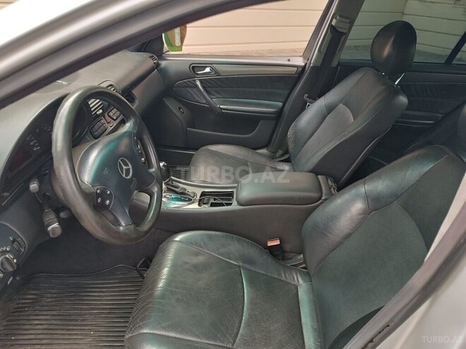 Mercedes C 240 2001, 320,000 km - 2.6 l - Masallı