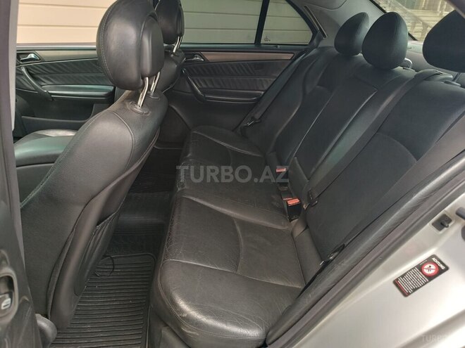 Mercedes C 240 2001, 320,000 km - 2.6 l - Masallı