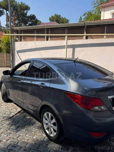 Hyundai Accent 2011, 221,000 km - 1.6 l - Bakı