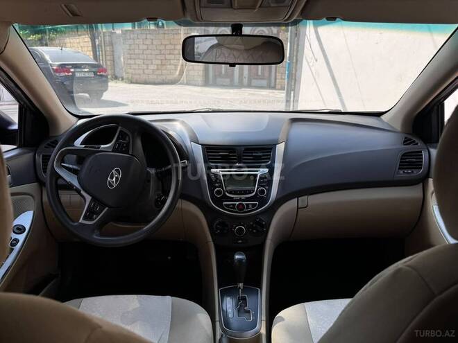 Hyundai Accent 2011, 221,000 km - 1.6 l - Bakı