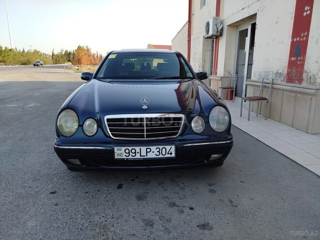 Mercedes E 240 2000, 260,000 km - 2.4 l - Hacıqabul