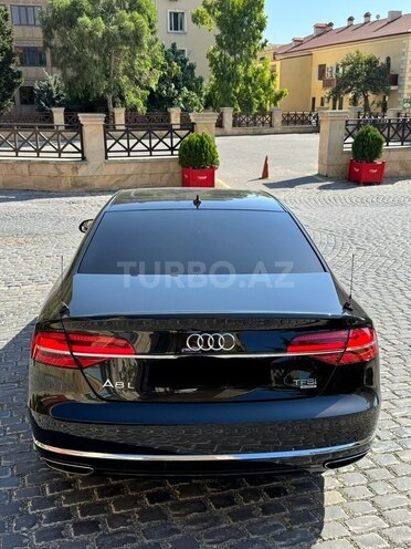 Audi A8 2014, 93,000 km - 4.0 l - Bakı