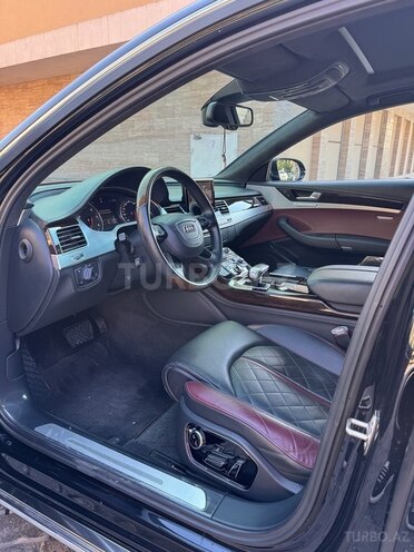 Audi A8 2014, 93,000 km - 4.0 l - Bakı