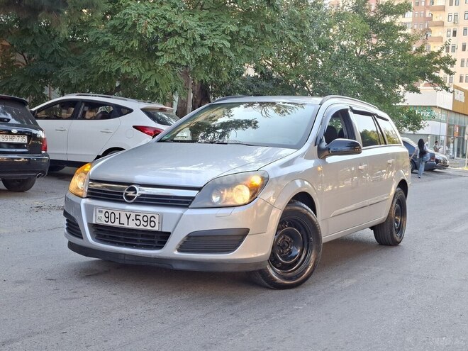 Opel Astra 2006, 320,000 km - 1.4 l - Sumqayıt