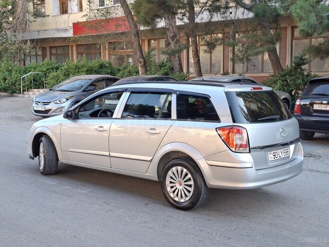 Opel Astra 2006, 320,000 km - 1.4 l - Sumqayıt