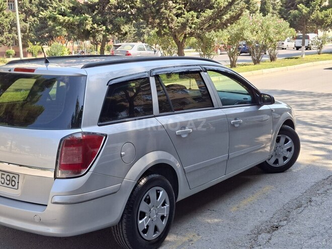 Opel Astra 2006, 320,000 km - 1.4 l - Sumqayıt