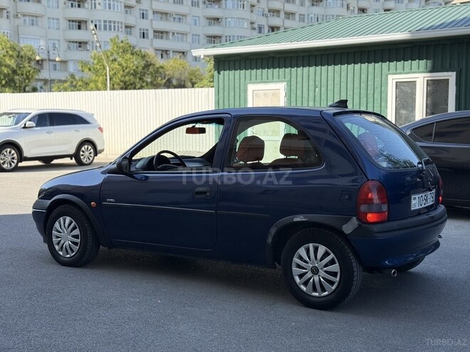 Opel Corsa 1997, 220,000 km - 1.4 l - Bakı