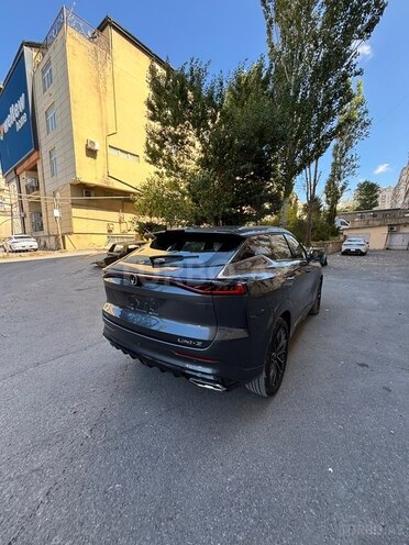 Changan  2025, 90,000 km - 1.5 л - Bakı