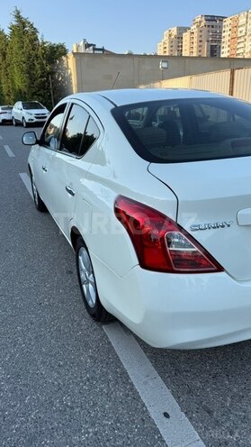 Nissan Sunny 2013, 168,000 km - 1.5 л - Bakı