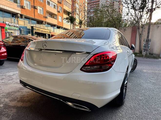 Mercedes C 300 2018, 63,940 km - 2.0 l - Bakı