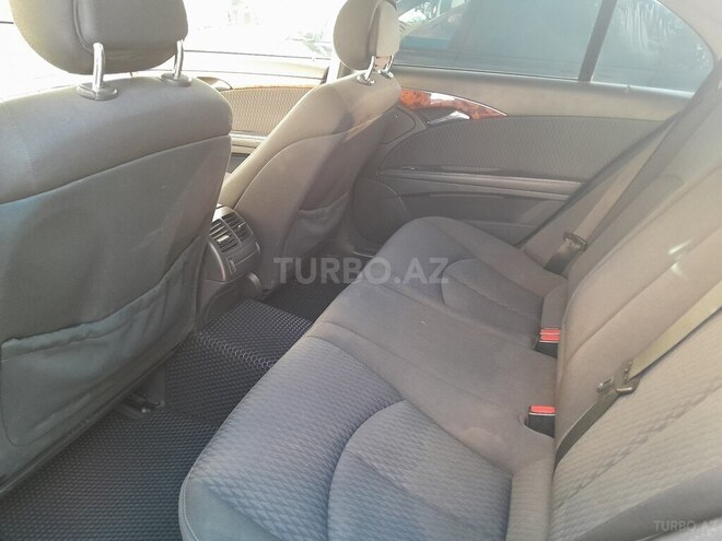 Mercedes E 220 2004, 376,000 km - 2.2 l - Bakı