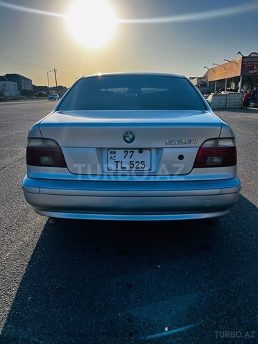 BMW 525 2002, 250,000 km - 2.5 l - Bakı