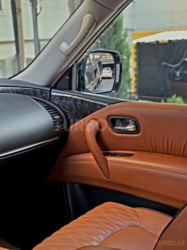 Nissan Patrol 2023, 124,000 km - 4.0 l - Bakı