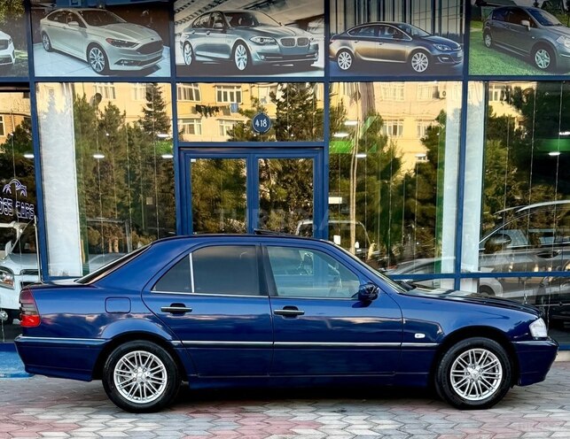 Mercedes C 240 1997, 358,000 km - 2.4 л - Sumqayıt