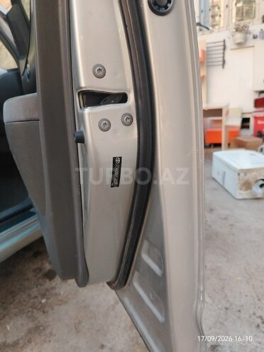 Toyota Prius 2005, 299,999 km - 1.5 l - Bakı