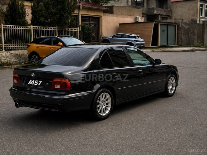 BMW 525 2001, 600,000 km - 2.5 l - Bakı