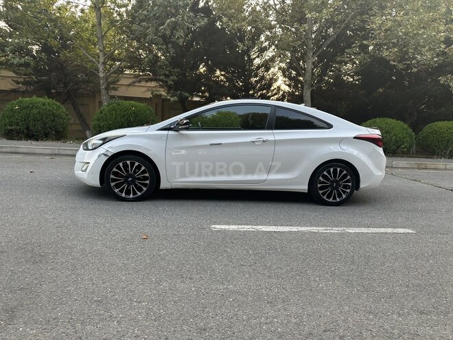 Hyundai Elantra 2013, 258,555 km - 1.8 л - Ağsu