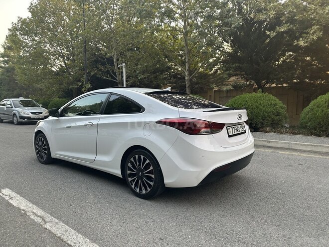 Hyundai Elantra 2013, 258,555 km - 1.8 л - Ağsu