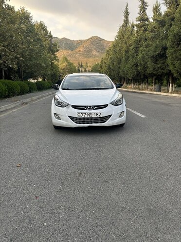 Hyundai Elantra 2013, 258,555 km - 1.8 л - Ağsu