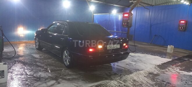 Mercedes E 290 1998, 500,000 km - 2.9 л - Sumqayıt