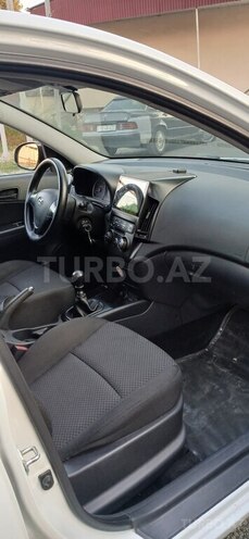 Hyundai i30 2009, 211,000 km - 1.4 л - Ağcabədi