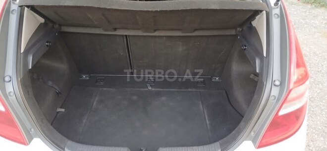 Hyundai i30 2009, 211,000 km - 1.4 л - Ağcabədi