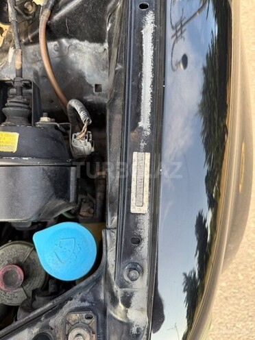 Honda CR-V 2001, 231,000 km - 2.0 л - Qax
