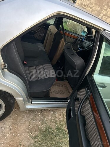 Mercedes 220 E 1992, 800,000 km - 2.2 л - Bakı